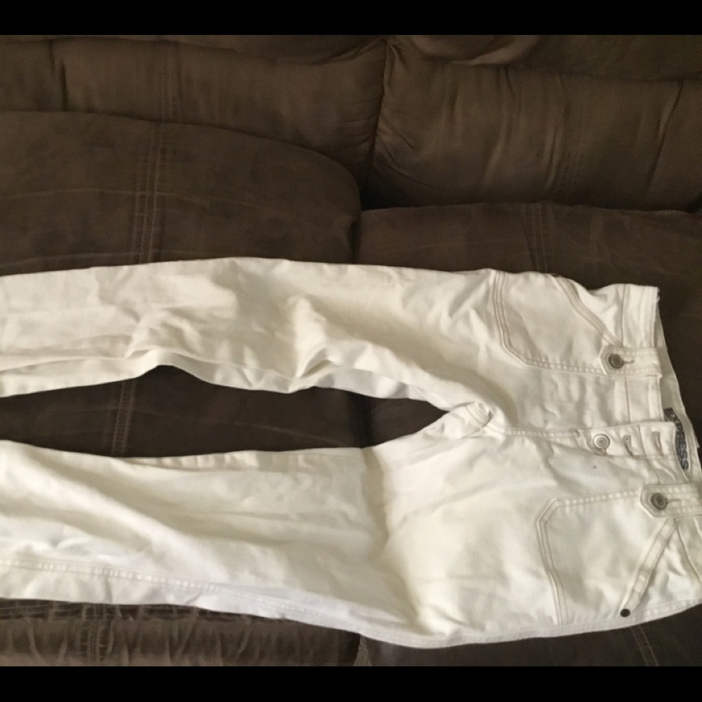 Express jeans precision fit white size 3/4